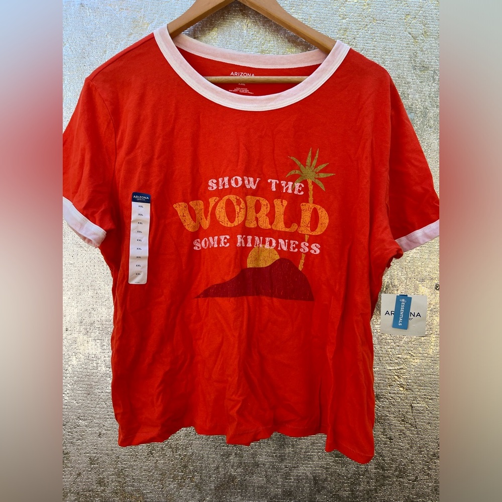 Women’s 2X crop top